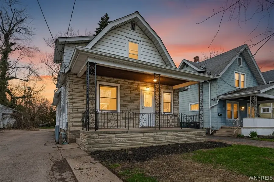 216 74th Street, Niagara Falls, NY 14304 - #2