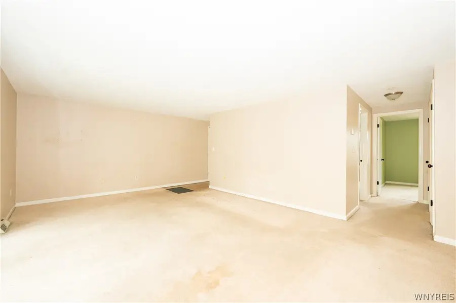 15 Greenwich Drive #1, Buffalo, NY 14228 - #3