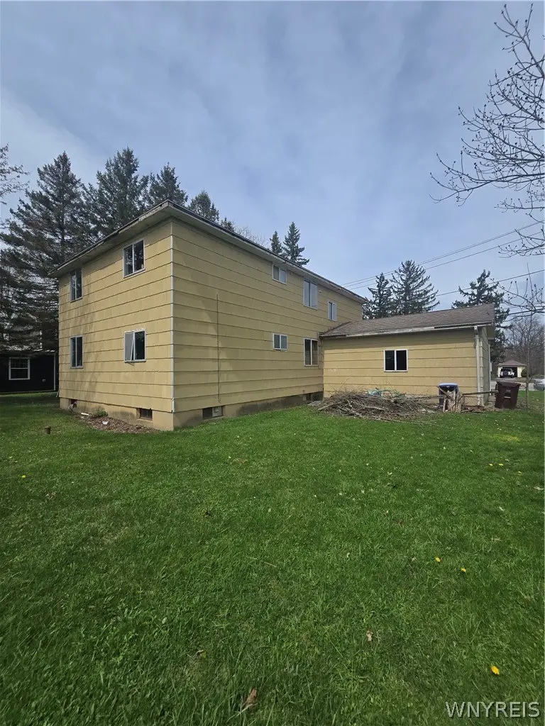 5741 Berg Road, Buffalo, NY 14218 - #2