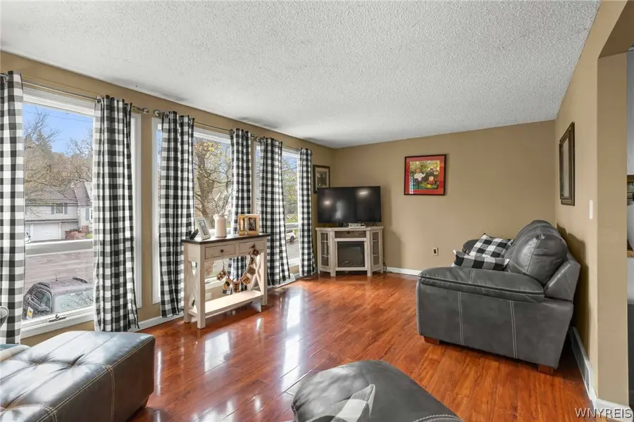 342 Allendale Road, West Seneca, NY 14224 - #3