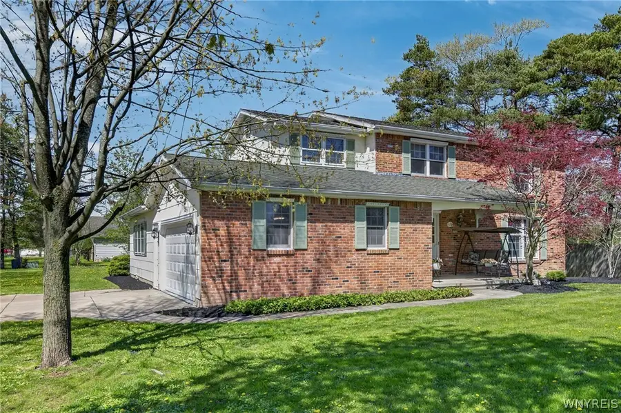 130 Paradise Road, East Amherst, NY 14051 - #2