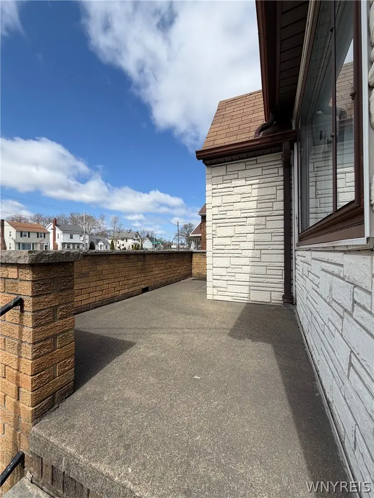 1915 Hyde Park Boulevard, Niagara Falls, NY 14305 - #3