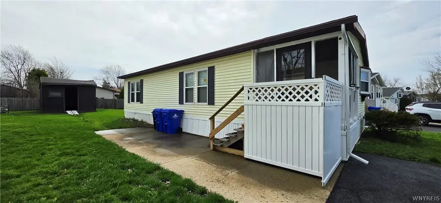 438 Chestnut Drive, Lockport, NY 14094 - #3