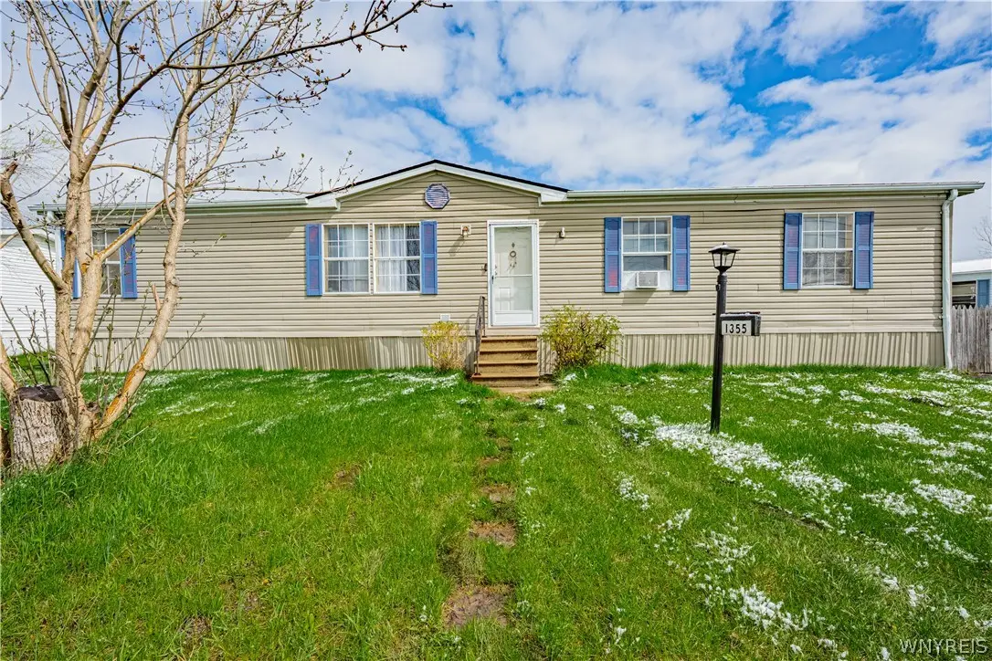 1355 Fernwood Drive, Lockport, NY 14094 - #1