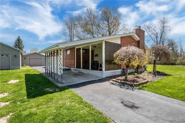 981 96th Street, Niagara Falls, NY 14304