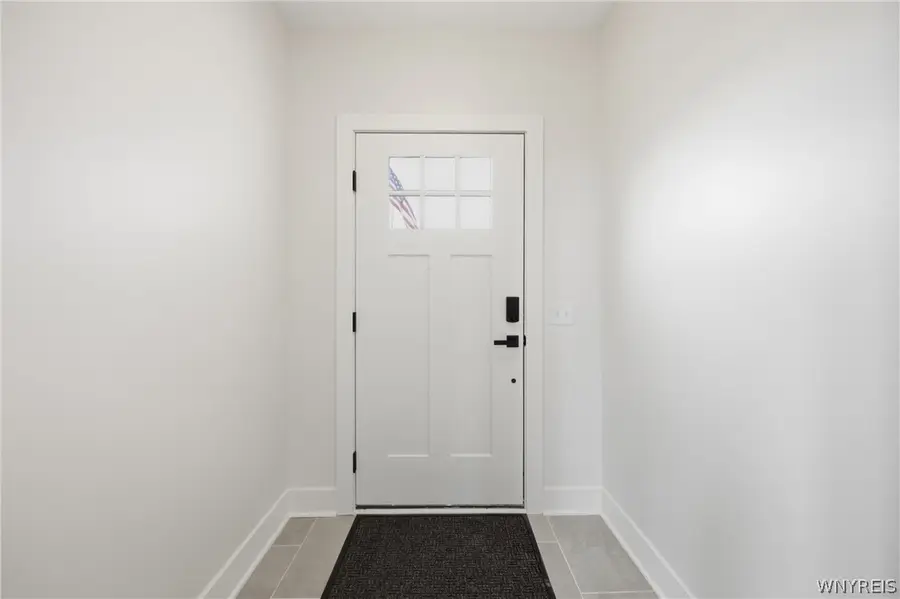 4350 Mapleton Road, Lockport, NY 14094 - #2