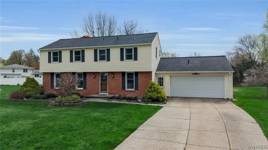 17 Fox Chapel Court, Buffalo, NY 14221 - #2