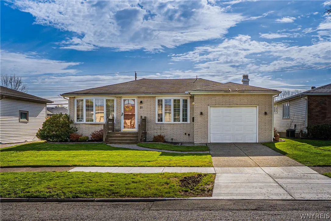 21 Grand Prix Drive, Buffalo, NY 14227 - #1
