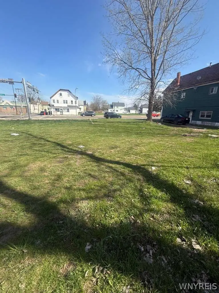 1387 Broadway, Buffalo, NY 14212 - #3