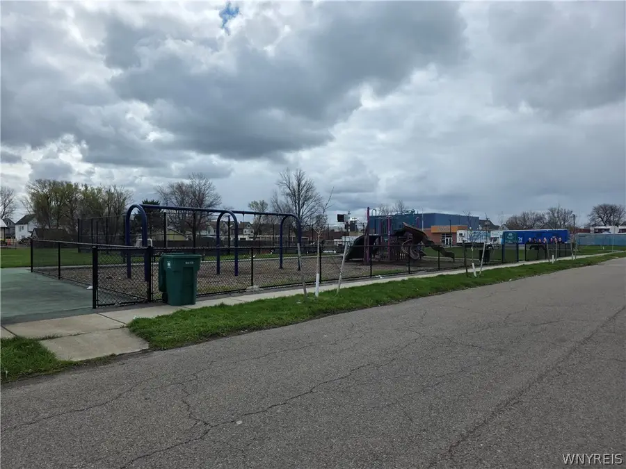 136 Milton Street, Buffalo, NY 14210 - #3