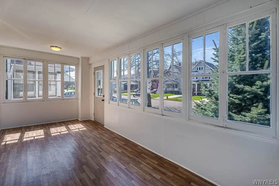 75 Henrietta Avenue, Buffalo, NY 14207 - #3