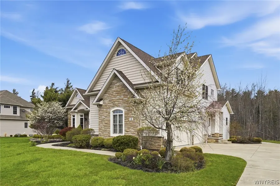 35 Worthington Lane, Lancaster, NY 14086 - #3