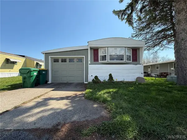 126 Holly Street, Akron, NY 14001