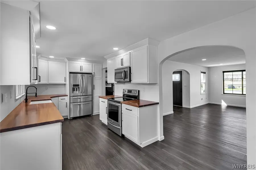 11038 Maple Ridge Road, Medina, NY 14103 - #3