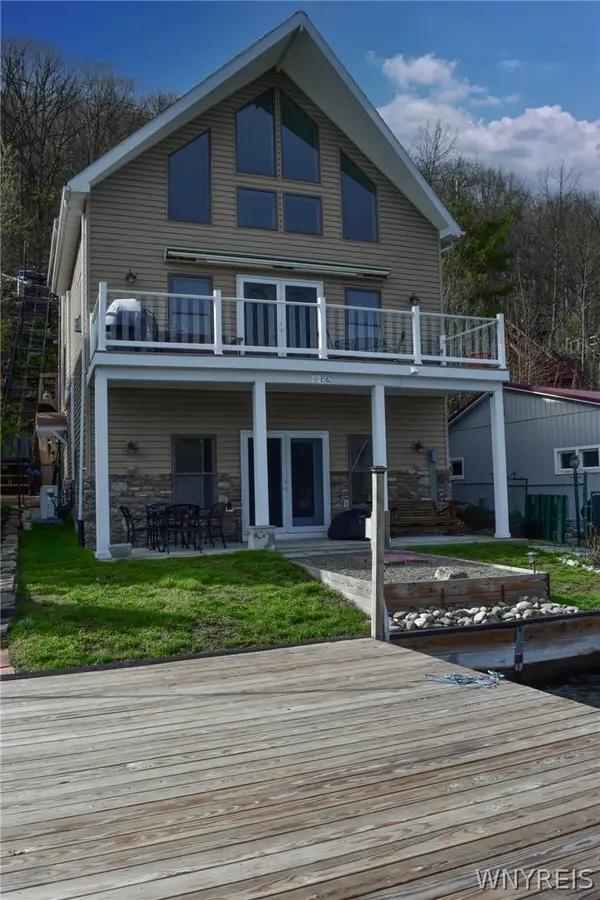 8582 W Lake Road, Hammondsport, NY 14840