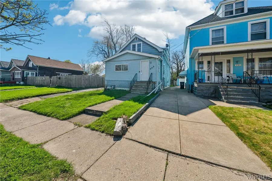 203 Hutchinson Avenue, Buffalo, NY 14215 - #2