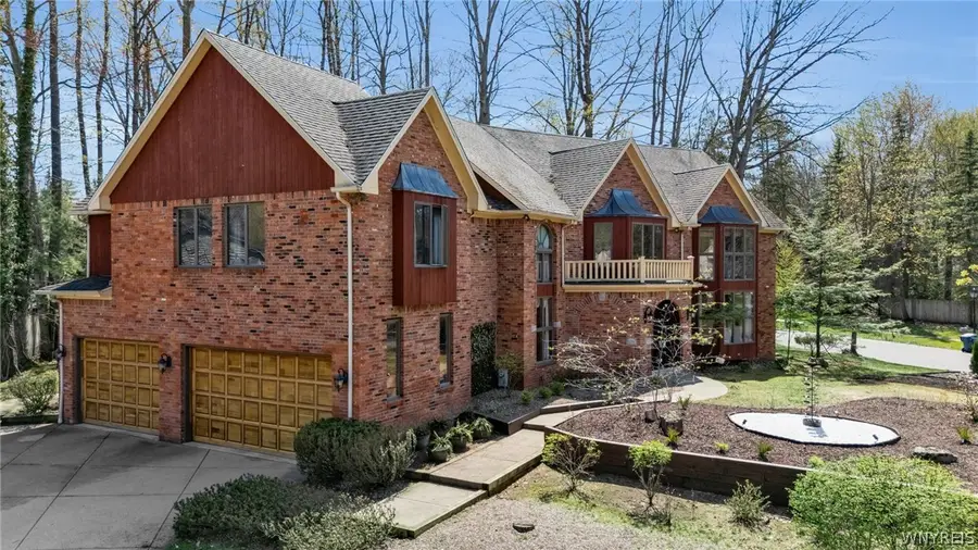 7 Deer Run Court, Buffalo, NY 14221 - #3