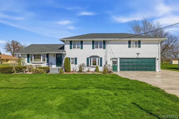 6261 Nash Road, Sanborn, NY 14132