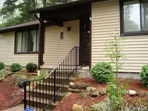 180 Paradise Road, East Amherst, NY 14051 - #3