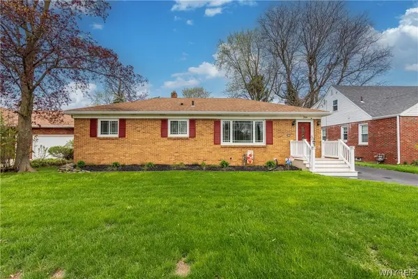 206 Treehaven Drive, Cheektowaga, NY 14215