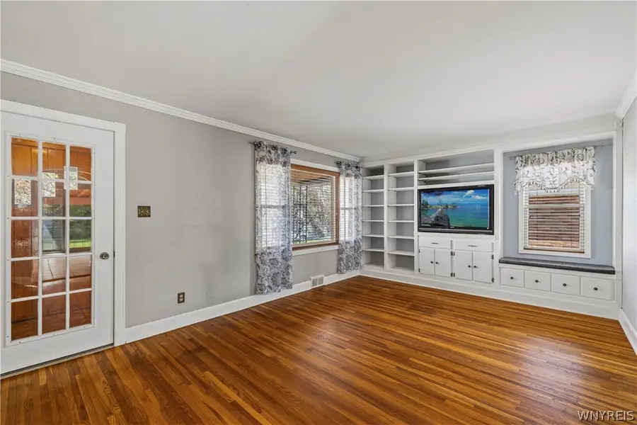 1281 87th Street, Niagara Falls, NY 14304 - #3