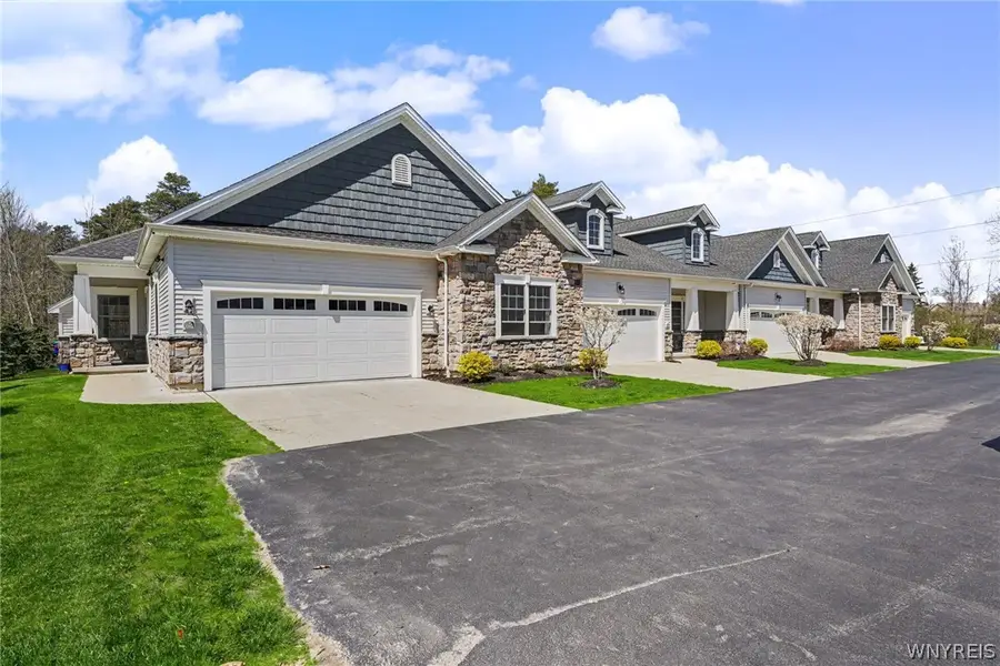 9423 Heritage Path #D, Clarence Center, NY 14032 - #2