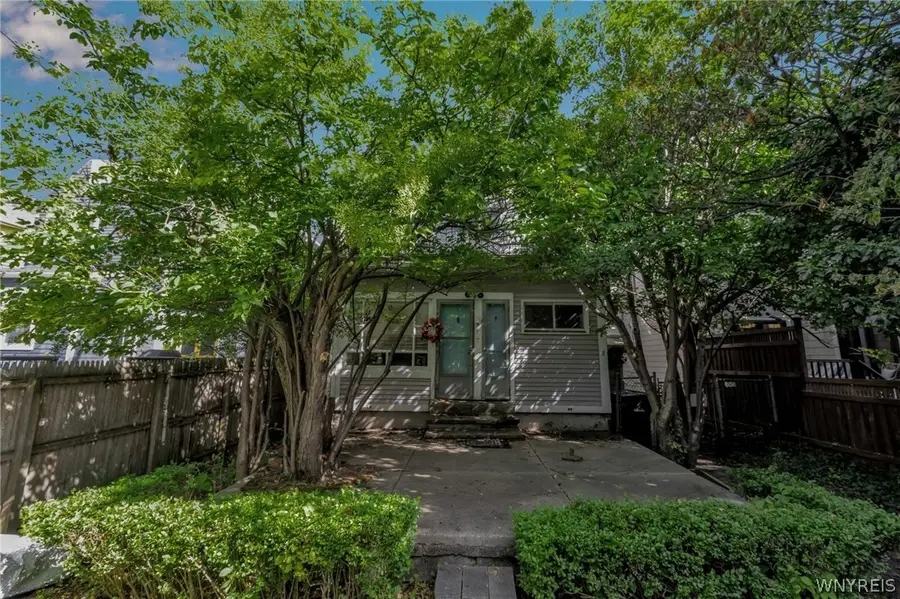 34 Saint James Place, Buffalo, NY 14222 - #3