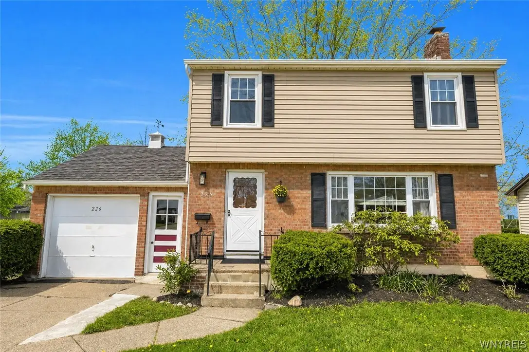 226 Clearfield Drive, Buffalo, NY 14221 - #1