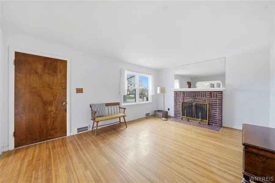 1 Colvinhurst Drive, Buffalo, NY 14223 - #3
