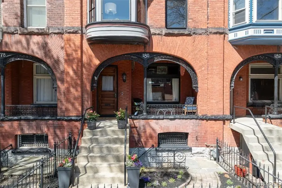 180 N Pearl Street, Buffalo, NY 14202 - #3