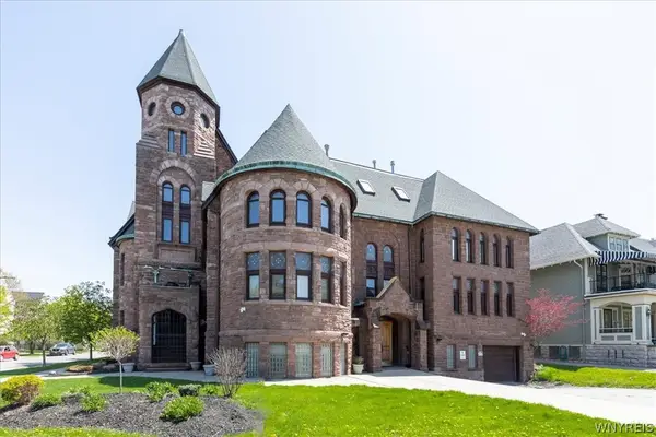 231 Richmond Avenue, Buffalo, NY 14222