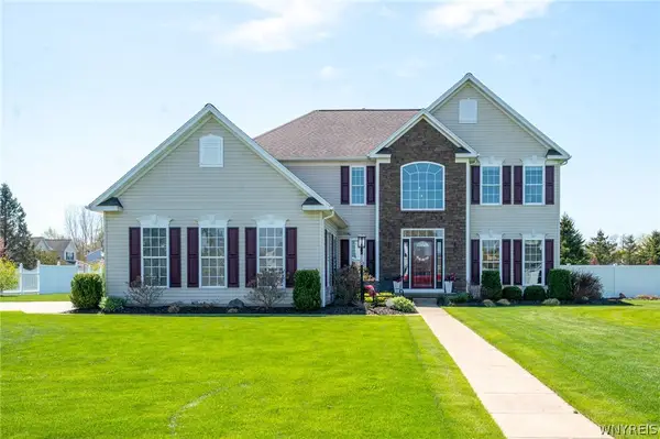 6900 Amanda Lane, Lockport, NY 14094
