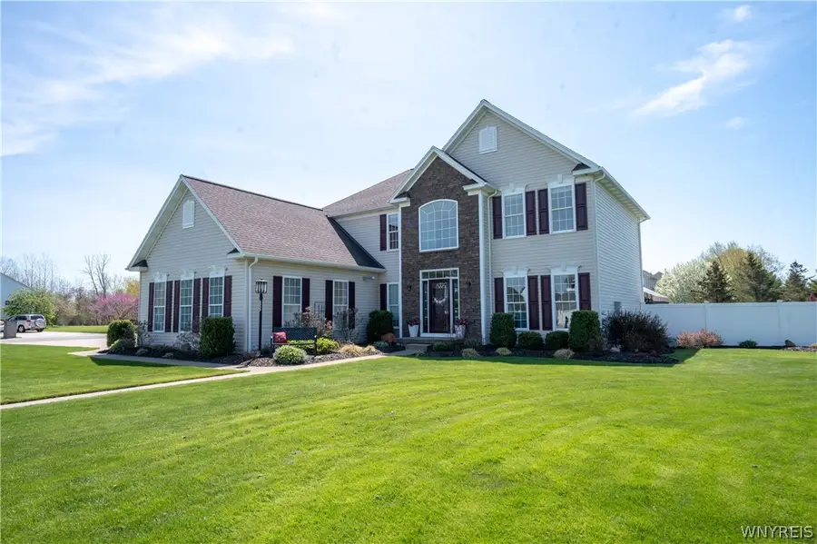 6900 Amanda Lane, Lockport, NY 14094 - #2