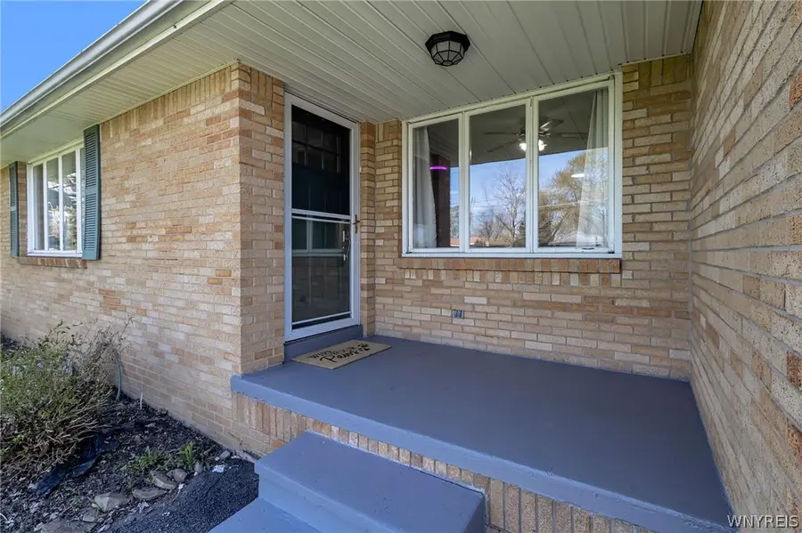 2616 Stony Point Road, Grand Island, NY 14072 - #3