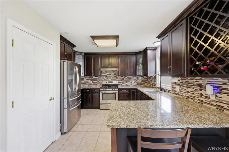 60 Elmleaf Drive, Buffalo, NY 14227 - #3