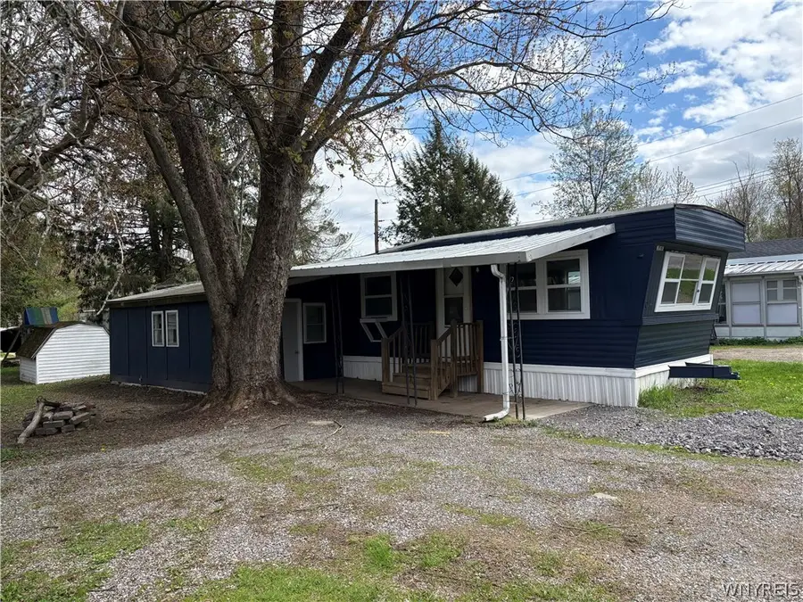 7207 Hunters Creek Road, Holland, NY 14080 - #3