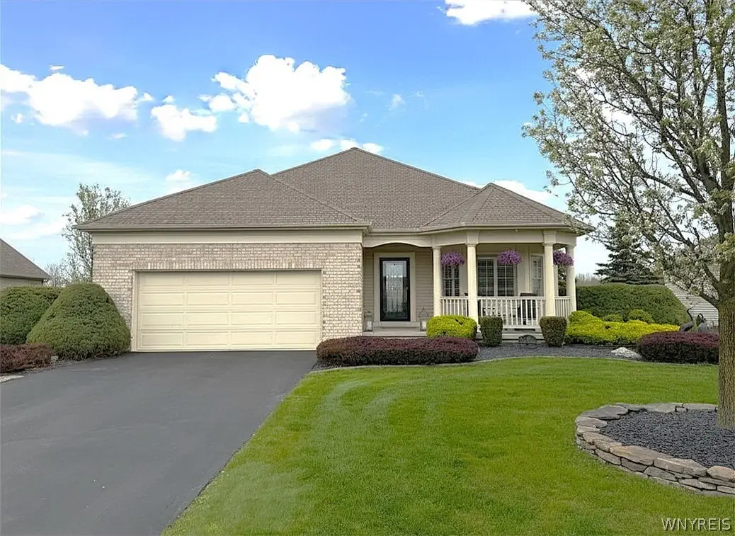 6 Water Front Lane, Elma, NY 14059 - #1