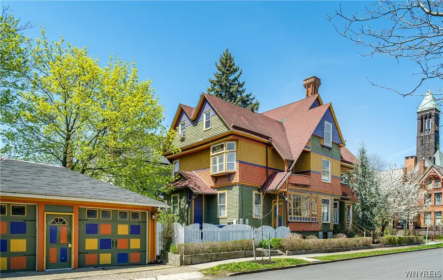 4 Saint Johns Place, Buffalo, NY 14201 - #2