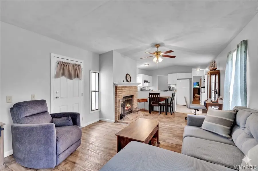 2016 Hemstreet Road, East Aurora, NY 14052 - #2
