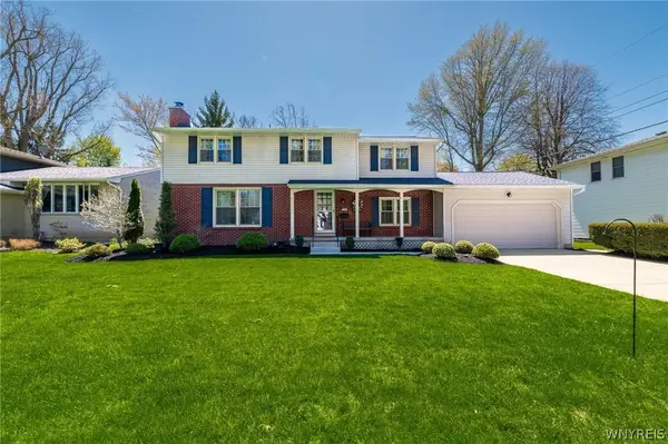153 The Paddock, Williamsville, NY 14221
