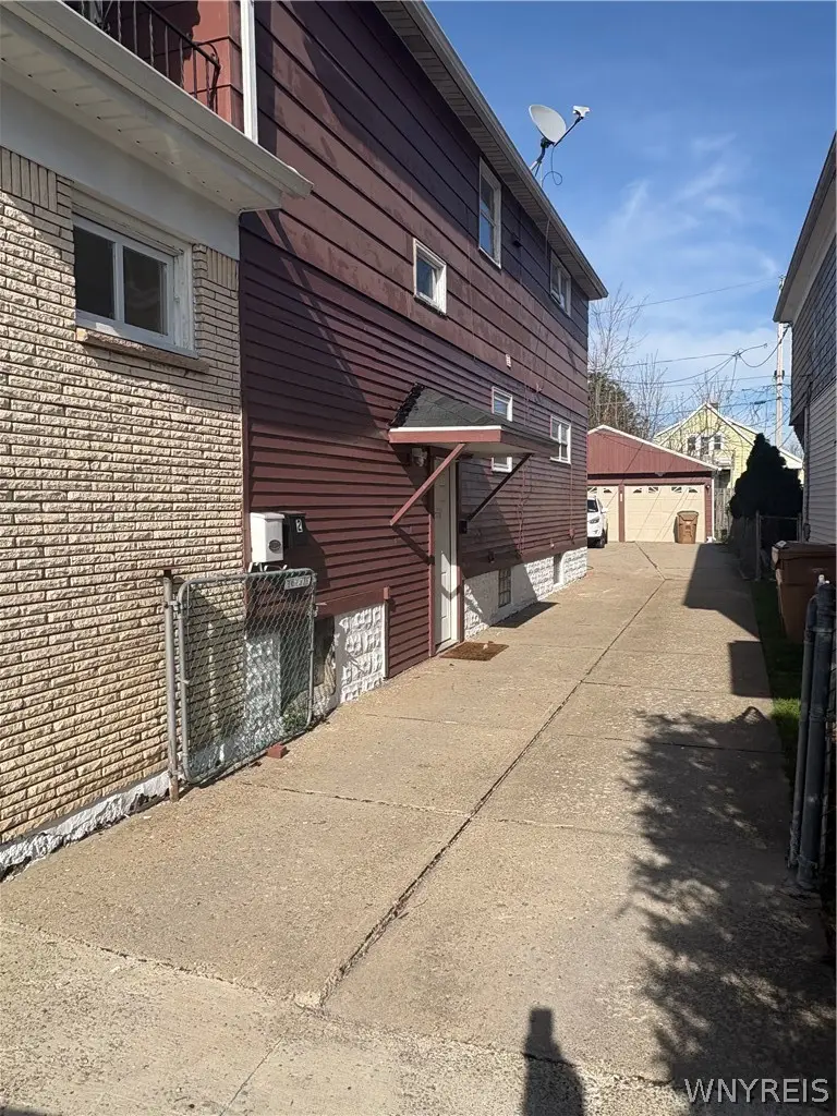 41 Pendennis Place, Buffalo, NY 14225 - #2
