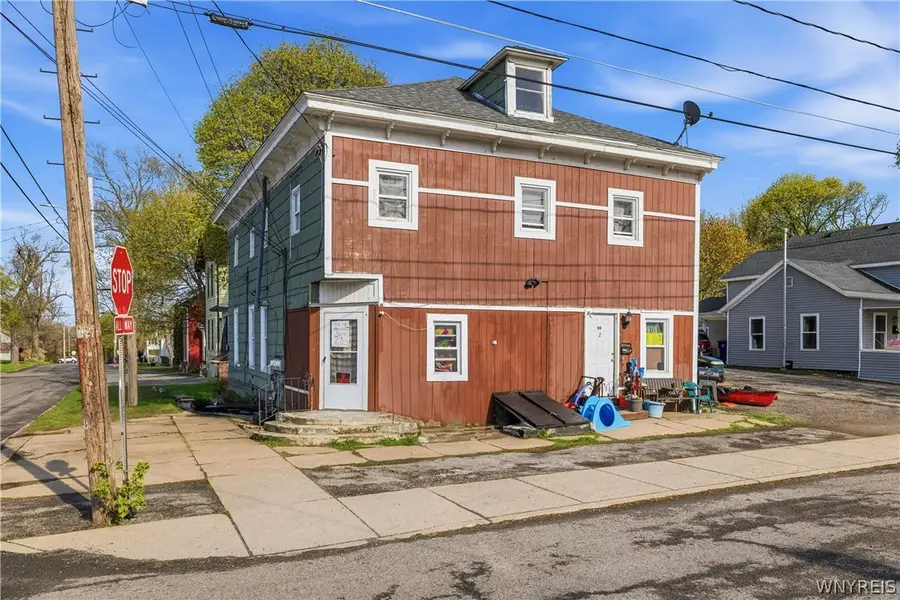 98 Washington Street, Lockport, NY 14094 - #3