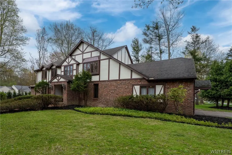 121 Deer Run, Buffalo, NY 14221 - #2