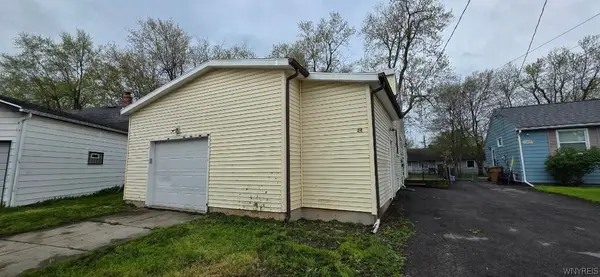 24 Starcrest Drive, Buffalo, NY 14225