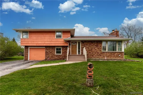 300 Oakwood Drive, Buffalo, NY 14221