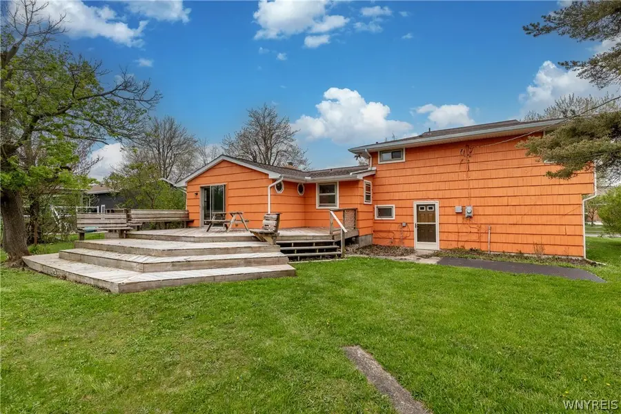 300 Oakwood Drive, Buffalo, NY 14221 - #2