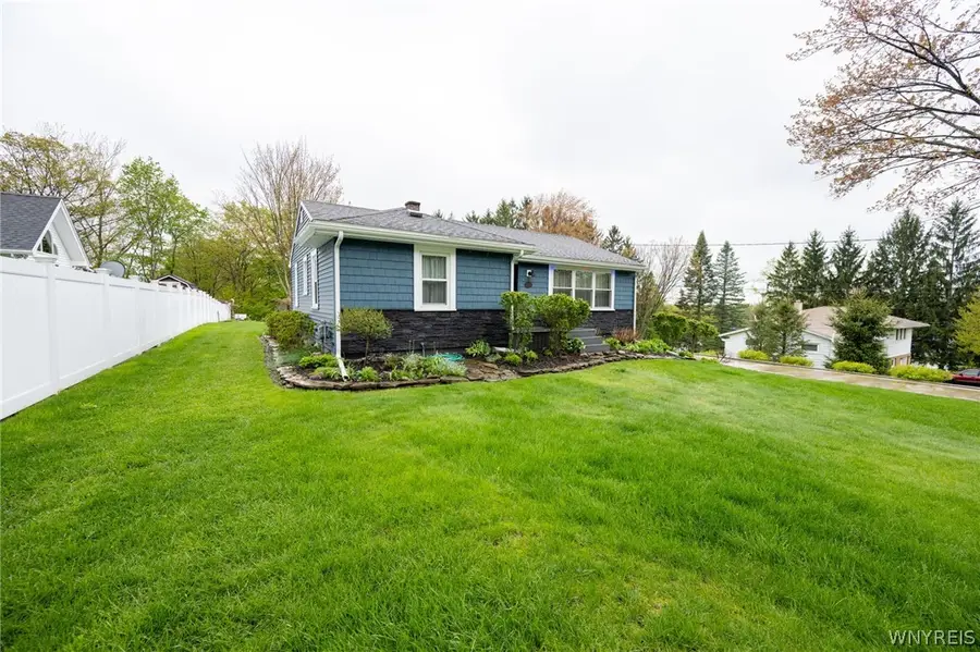 8766 Violet Parkway, Eden, NY 14057 - #3