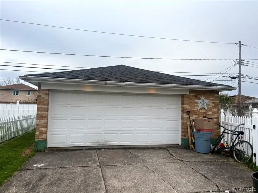 61 Barlow Avenue, Buffalo, NY 14218 - #2