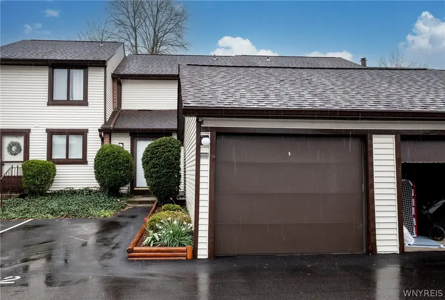 1202 Charlesgate Circle, East Amherst, NY 14051 - #2
