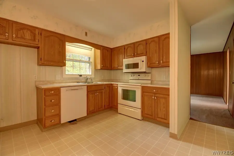 49 Chestnut Hill Lane, Williamsville, NY 14221 - #3